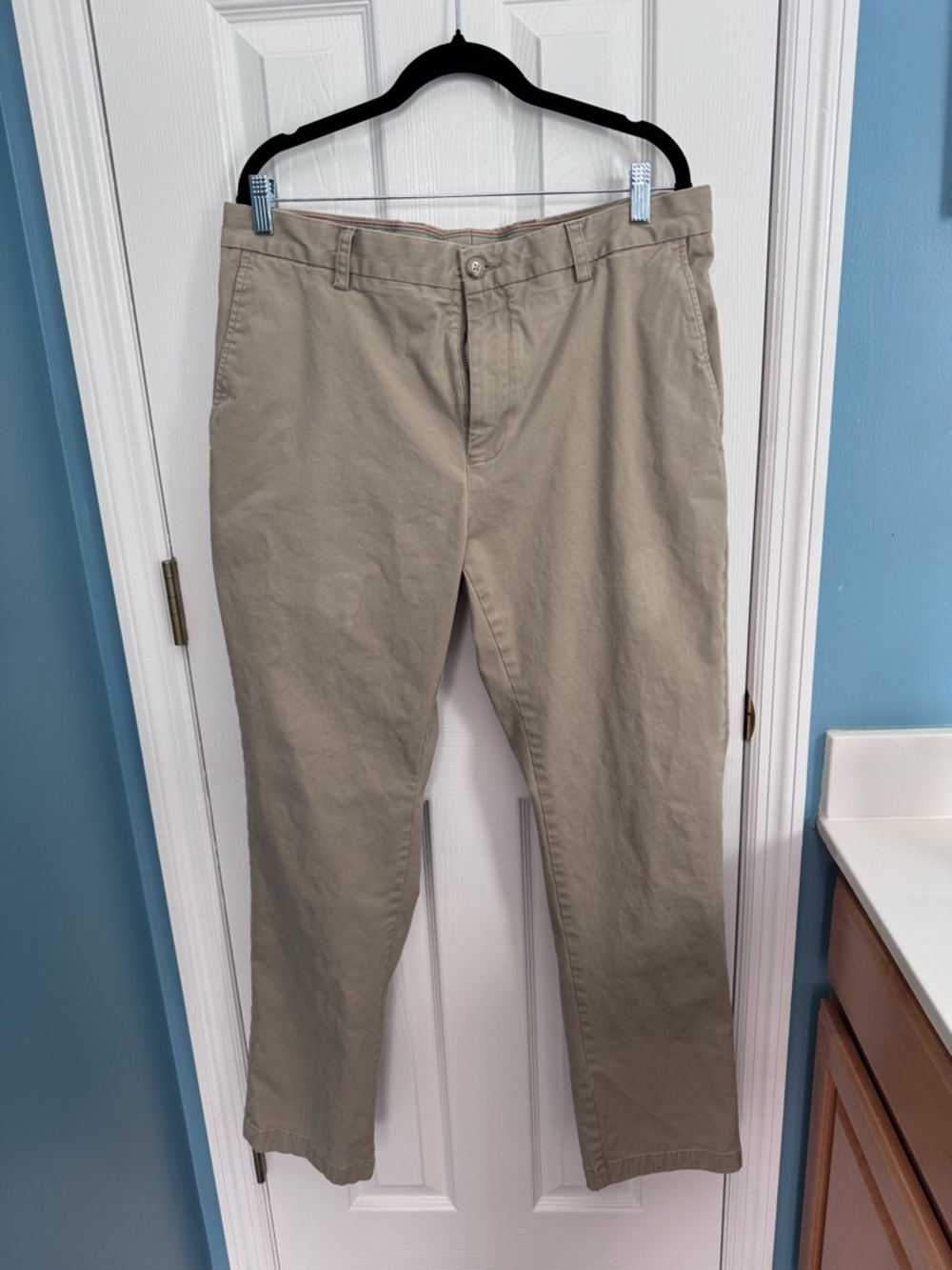 Southern Tide Men's Straight-Leg Chinos in Khaki